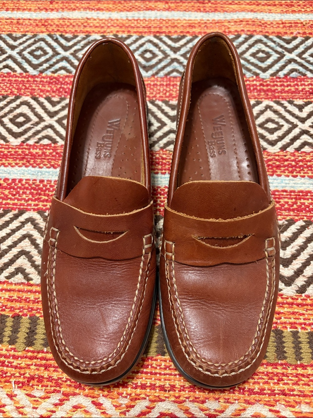 Womens Bass Weejuns Brown Penny Loafers size 6.5
